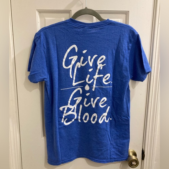 One Blood Blue T-shirt Give Life-Give Blood Unisex size S NEW - Picture 1 of 3